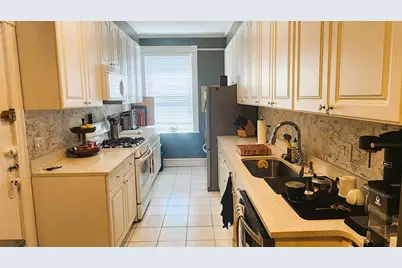 50 St Paul Street #6, Brookline, MA 02446 - Photo 2