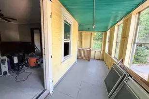 32 Mt Globe St, Fitchburg, MA 01420 - Photo 14