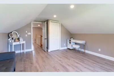 22 Marsh Ave, Southbridge, MA 01550 - Photo 22