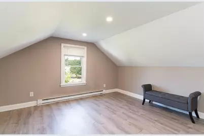 22 Marsh Ave, Southbridge, MA 01550 - Photo 24