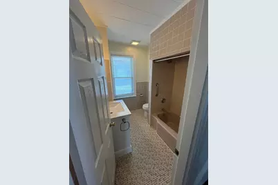 29 Watts St #2, Malden, MA 02148 - Photo 4