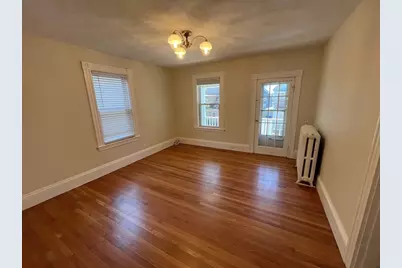 29 Watts St #2, Malden, MA 02148 - Photo 2