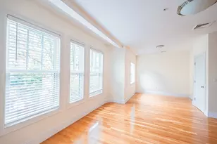 34 Worthington St, Boston, MA 02120 - Photo 8