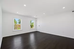175 Pleasant St, Upton, MA 01568 - Photo 24
