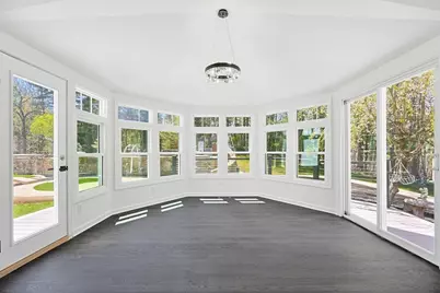 175 Pleasant St, Upton, MA 01568 - Photo 16