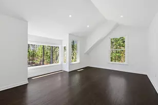175 Pleasant St, Upton, MA 01568 - Photo 28
