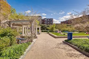 137 Peterborough St, Boston, MA 02215 - Photo 12