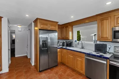 22 Audley Rd, Springfield, MA 01118 - Photo 8