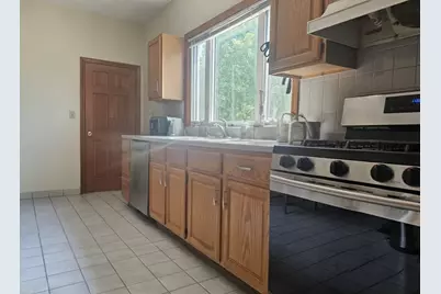 51 Elm Street #2, Somerville, MA 02143 - Photo 6