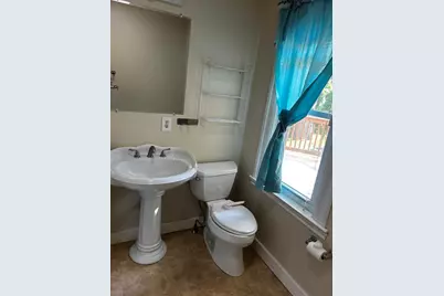42 Ernest Ave, Worcester, MA 01604 - Photo 12