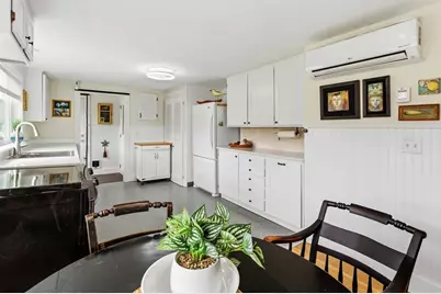 120 Chestnut St, Barnstable, MA 02601 - Photo 10