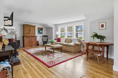 120 Chestnut St, Barnstable, MA 02601 - Photo 4