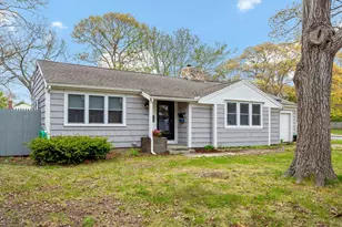 120 Chestnut St, Barnstable, MA 02601 - Photo 2