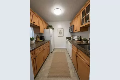 2 Victory Road #38, Lynn, MA 01902 - Photo 4
