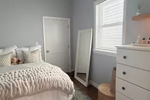562 E 7th St, Boston, MA 02127 - Photo 4