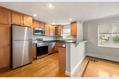 100 Summer St. #1-1, Watertown, MA 02472 - Photo 2