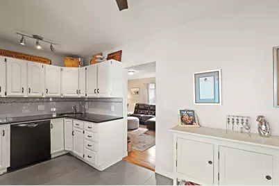 65 Ord St, Salem, MA 01970 - Photo 10