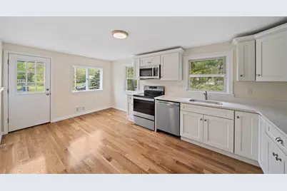 499 South Street, Holbrook, MA 02343 - Photo 8