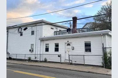 48 Wamesit St #2, Lowell, MA 01852 - Photo 14
