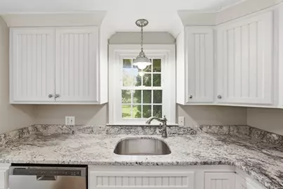 374 Davisville Rd #4, Falmouth, MA 02536 - Photo 16