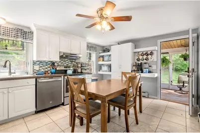 3080 Hillside Dr, Palmer, MA 01069 - Photo 14