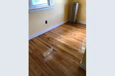 11 Clay St, Worcester, MA 01610 - Photo 8