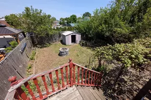 178 County St, Fall River, MA 02723 - Photo 2