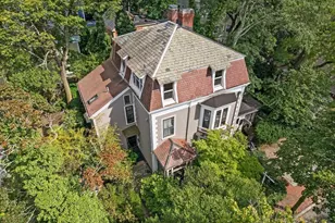 32 Hawthorn St, Cambridge, MA 02138 - Photo 1