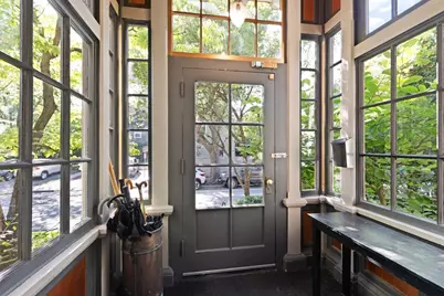 32 Hawthorn St, Cambridge, MA 02138 - Photo 20