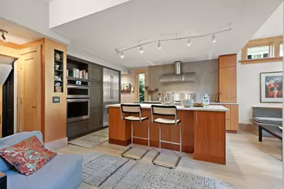 32 Hawthorn St, Cambridge, MA 02138 - Photo 16