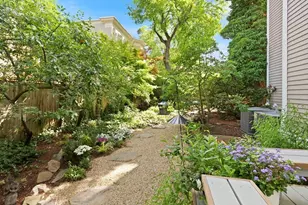 32 Hawthorn St, Cambridge, MA 02138 - Photo 38