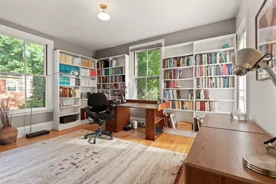32 Hawthorn St, Cambridge, MA 02138 - Photo 10