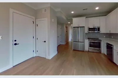 104-106 Warren St. #4, Boston, MA 02135 - Photo 2