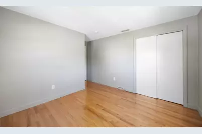 44 White St, Chicopee, MA 01013 - Photo 14