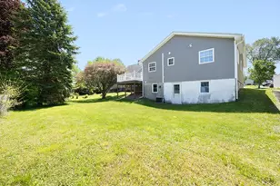 44 White St, Chicopee, MA 01013 - Photo 30