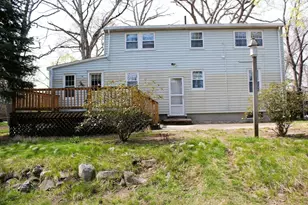 39 Division St, Attleboro, MA 02703 - Photo 22