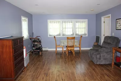 39 Division St, Attleboro, MA 02703 - Photo 8