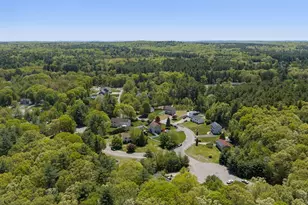 4 Brookside Dr, Douglas, MA 01516 - Photo 8