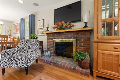 114 South St, Stoughton, MA 02072 - Photo 10