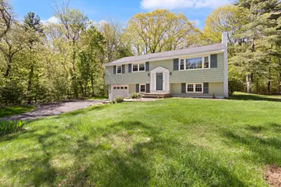 114 South St, Stoughton, MA 02072 - Photo 4