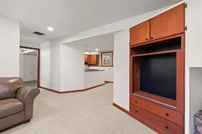 114 South St, Stoughton, MA 02072 - Photo 28