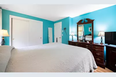 11 Pershing Ave, South Hadley, MA 01075 - Photo 18