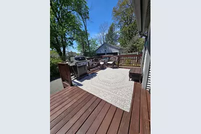 20 Spring St, Ware, MA 01082 - Photo 4