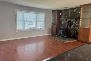 52 Sheraton Ave, Somerset, MA 02725 - Photo 10