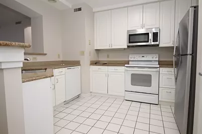 175 Cottage St #501, Chelsea, MA 02150 - Photo 4