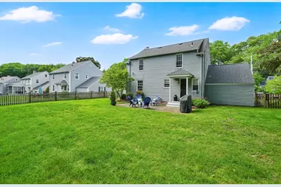 125 Field Rd, Longmeadow, MA 01106 - Photo 2