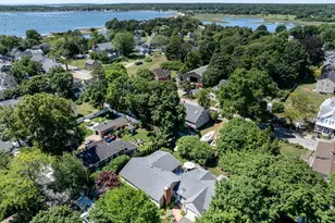 33 Pearl St, Mattapoisett, MA 02739 - Photo 2