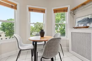 14 Linden St, Brookline, MA 02445 - Photo 10