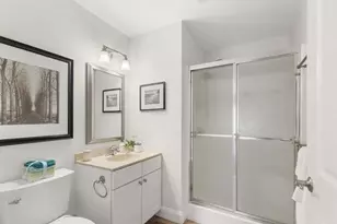 10 Crowninshield St, Peabody, MA 01960 - Photo 18