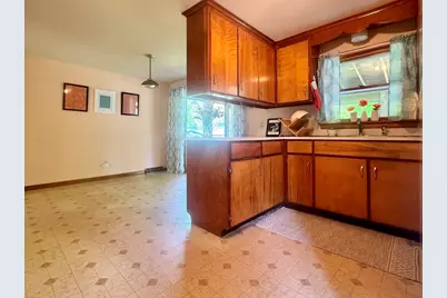 194 Brookside Circle, Northampton, MA 01062 - Photo 6